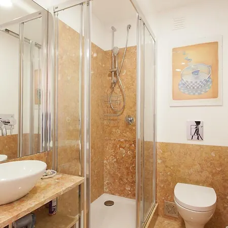 Апартаменти Flh Alfama Bright